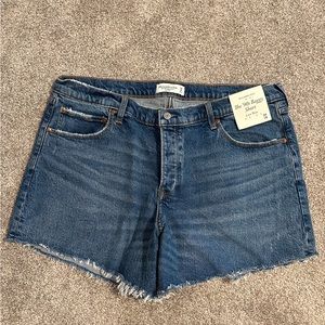 Abercrombie & Fitch 90’s Low Rise Baggy Shorts